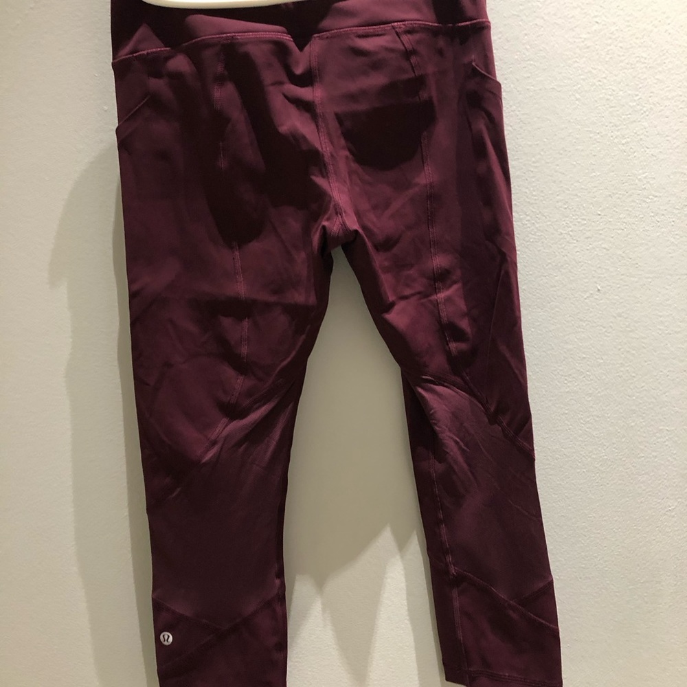 Lululemon cropped leggings